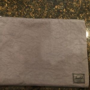 Herschel Select Series Network Pouch NWT